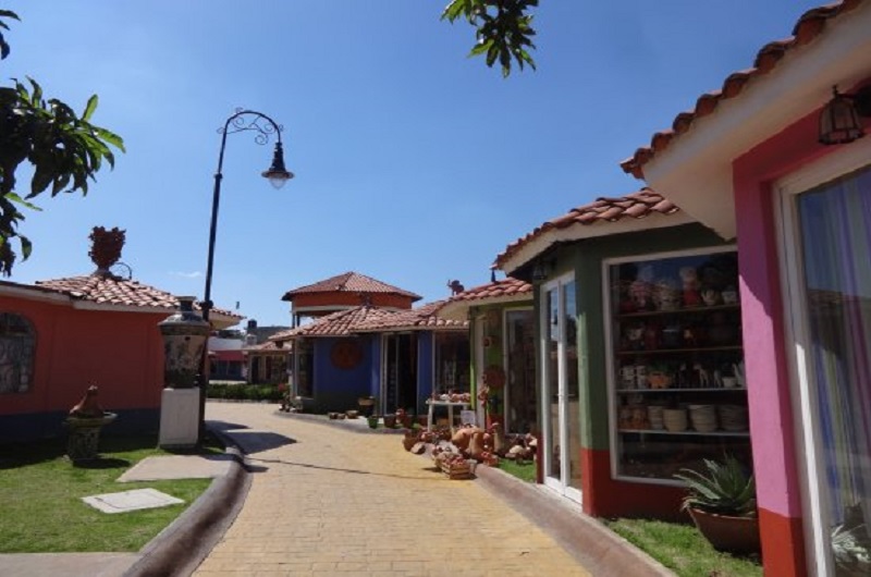  MERCARDO DE ARTESANIAS BY METEPEC - Habibi World Travel & Tour